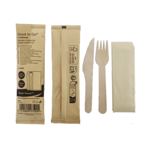Wooden cutlery set with napkin - coated, 165 mm (V2)
